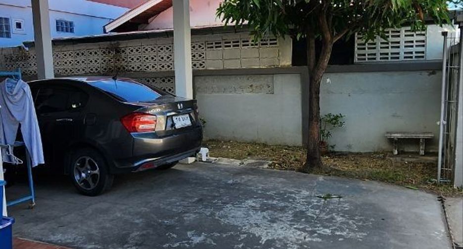For sale 2 bedrooms house in Mueang Chiang Mai, Chiang Mai