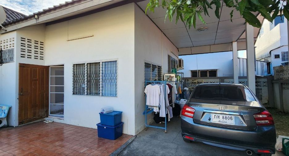 For sale 2 bedrooms house in Mueang Chiang Mai, Chiang Mai