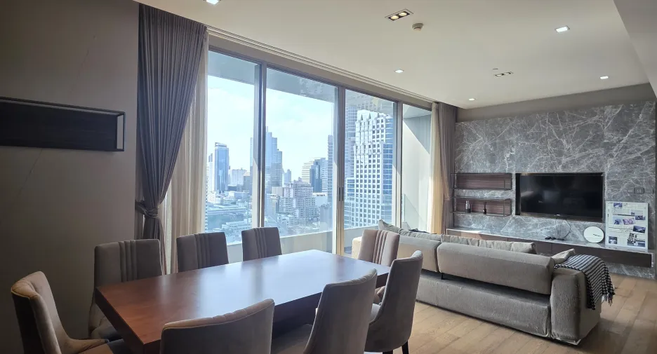 For rent 2 bedrooms condo in Sathon, Bangkok