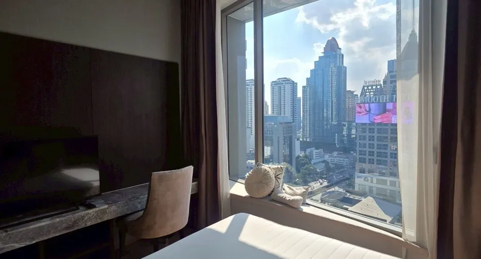 For rent 2 bedrooms condo in Sathon, Bangkok