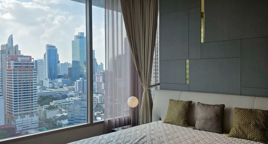 For rent 2 bedrooms condo in Sathon, Bangkok