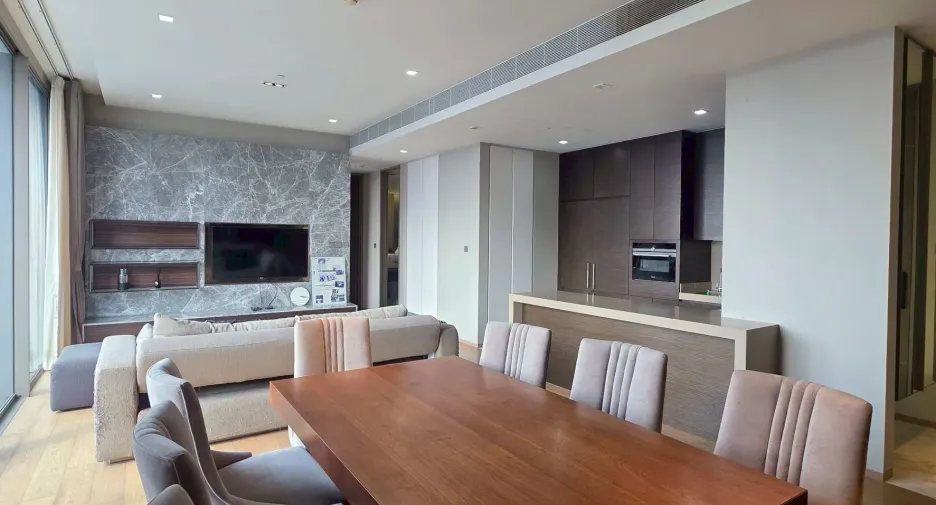 For rent 2 bedrooms condo in Sathon, Bangkok