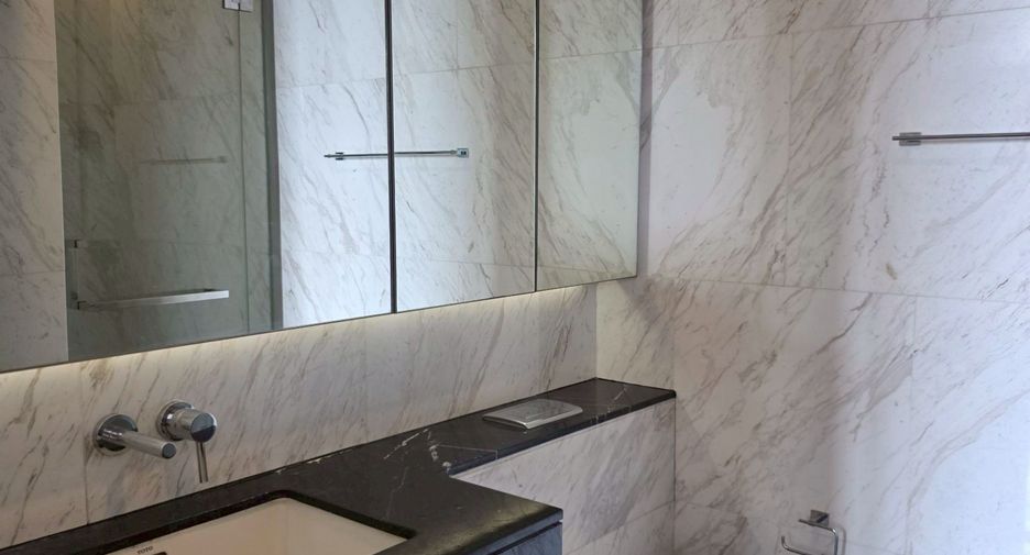 For rent 2 bedrooms condo in Sathon, Bangkok