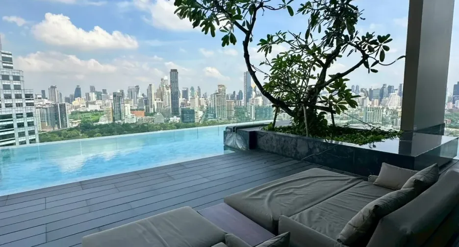 For rent 2 bedrooms condo in Sathon, Bangkok