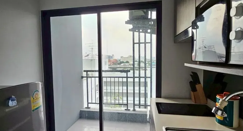 For rent 1 bed condo in Bangkok Yai, Bangkok