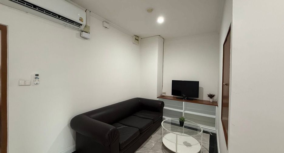 For rent 1 bed condo in Watthana, Bangkok