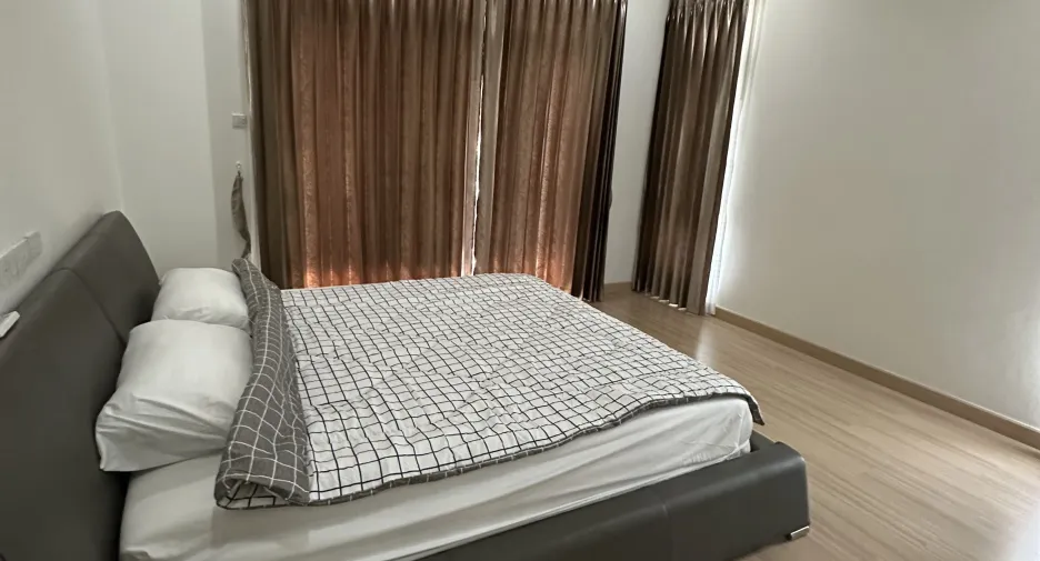 For sale 4 bedrooms house in San Sai, Chiang Mai