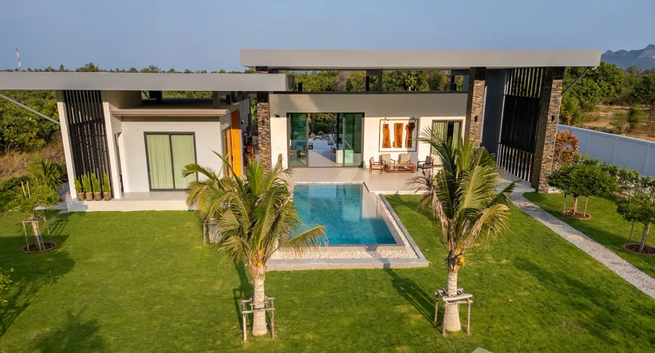 For sale 3 bedrooms villa in Sam Roi Yot, Prachuap Khiri Khan