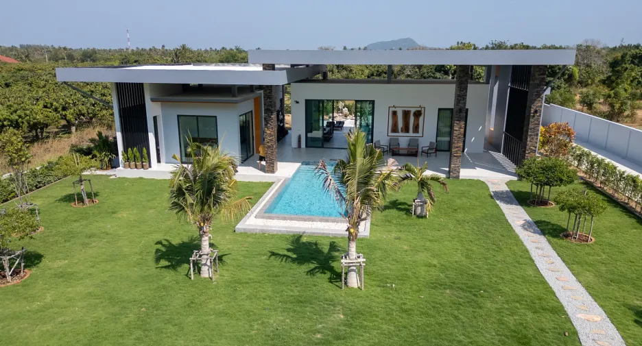 For sale 3 bedrooms villa in Sam Roi Yot, Prachuap Khiri Khan