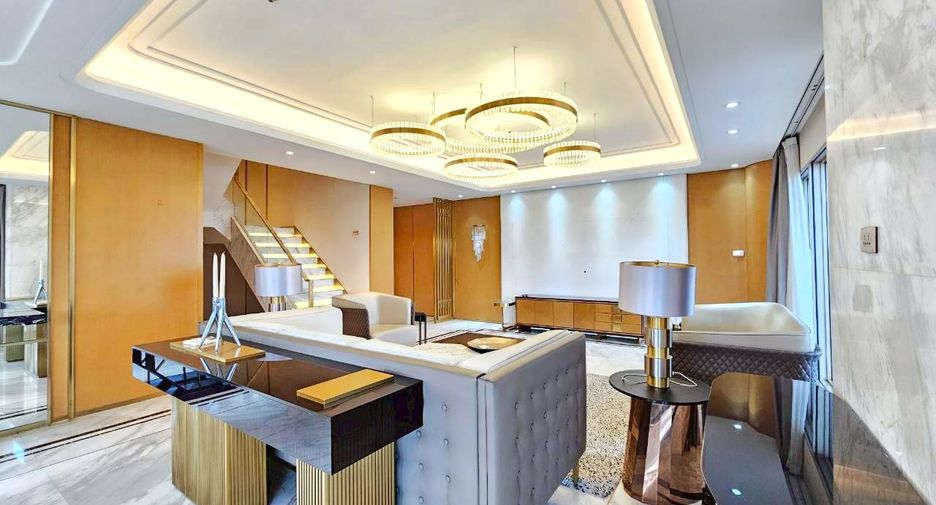 For rent and for sale 3 bedrooms condo in Khlong Toei, Bangkok