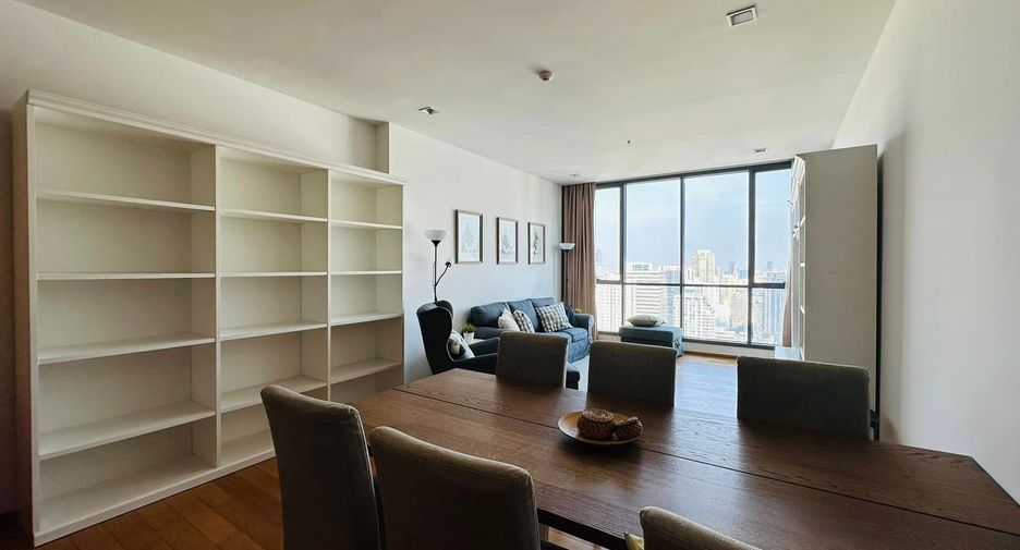 Condo en venta de 3 habitaciones en Khlong Toei, Bangkok