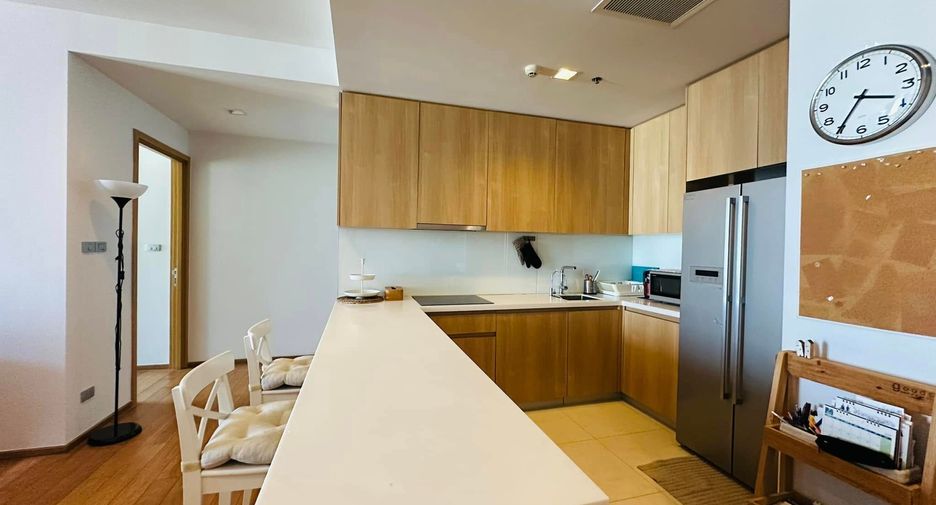 Condo en venta de 3 habitaciones en Khlong Toei, Bangkok