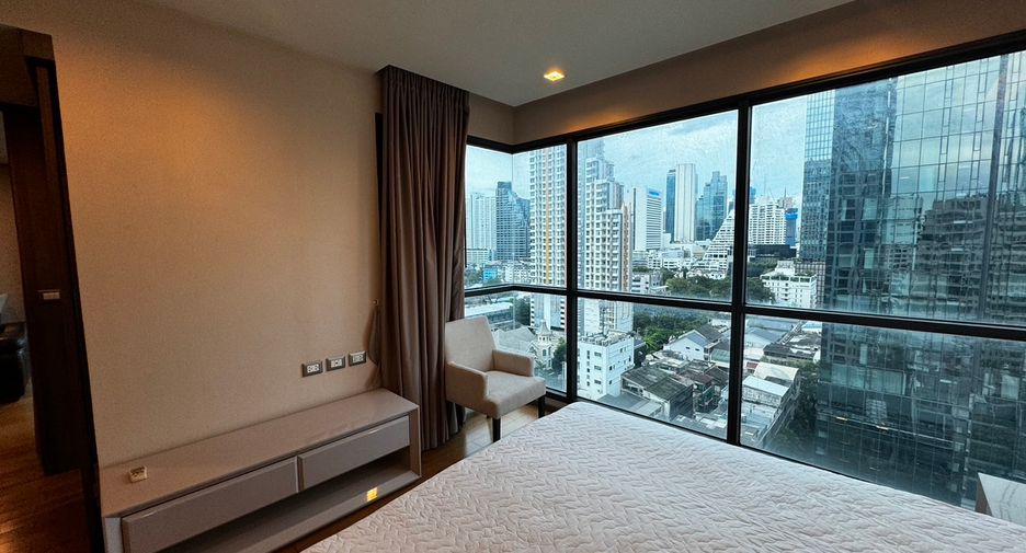 For rent 2 bedrooms condo in Sathon, Bangkok