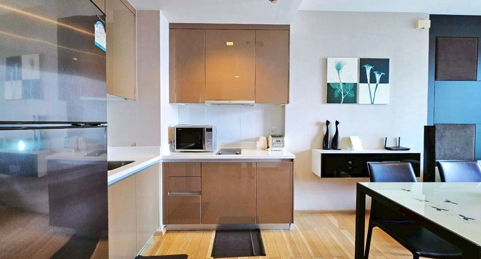 For rent 1 bed condo in Khlong Toei, Bangkok