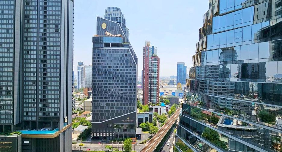 For rent 1 bed condo in Khlong Toei, Bangkok