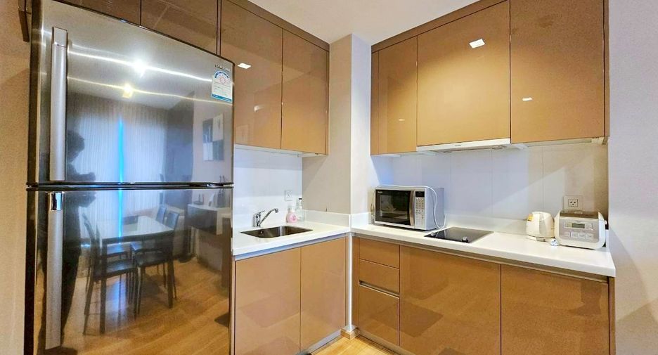 For rent 1 bed condo in Khlong Toei, Bangkok