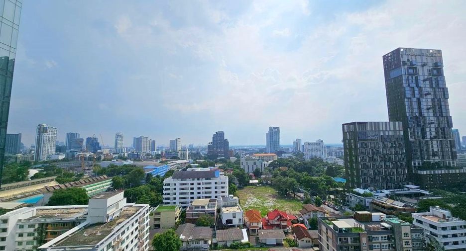 For rent and for sale 2 bedrooms condo in Khlong Toei, Bangkok