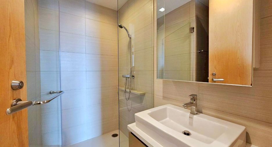 For rent and for sale 2 bedrooms condo in Khlong Toei, Bangkok