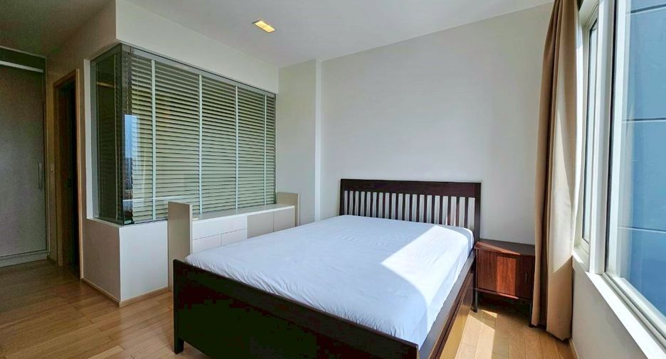 For rent and for sale 2 bedrooms condo in Khlong Toei, Bangkok