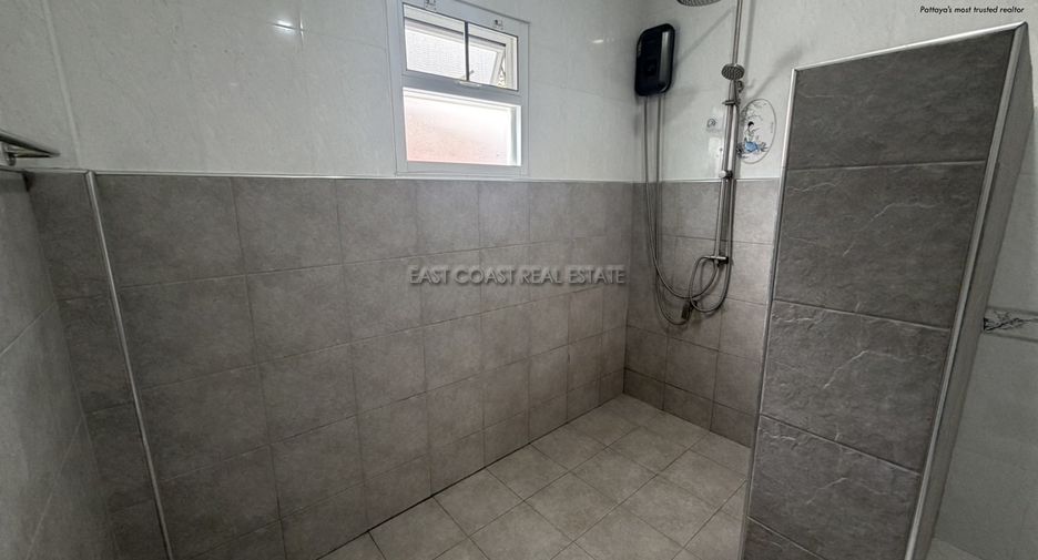 For sale 3 bedrooms house in Bang Lamung, Chonburi