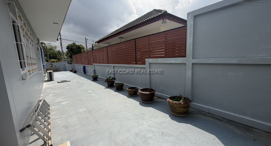 For sale 3 bedrooms house in Bang Lamung, Chonburi