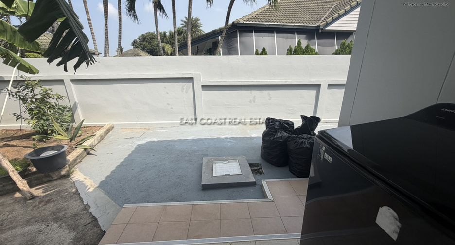 For sale 3 bedrooms house in Bang Lamung, Chonburi