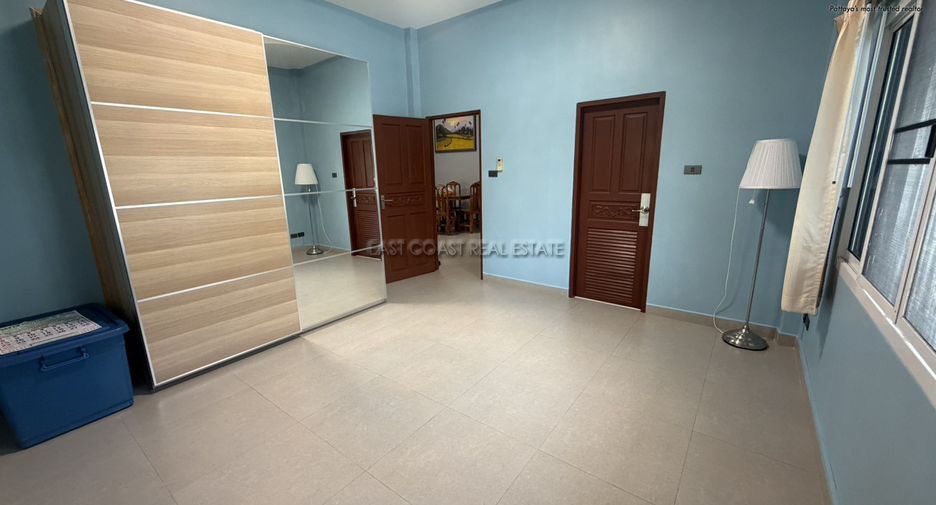 For sale 3 bedrooms house in Bang Lamung, Chonburi