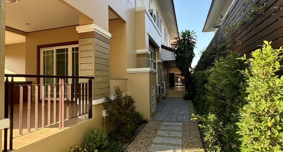 For sale and for rent 5 bedrooms house in Mueang Chiang Mai, Chiang Mai