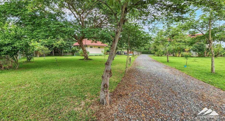 出售 4 卧室 独立屋 在 Doi Saket, Chiang Mai