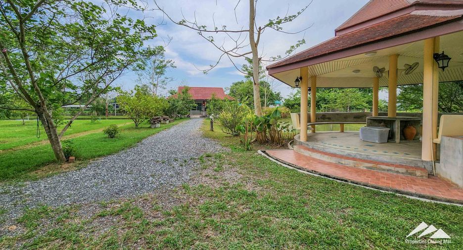 出售 4 卧室 独立屋 在 Doi Saket, Chiang Mai