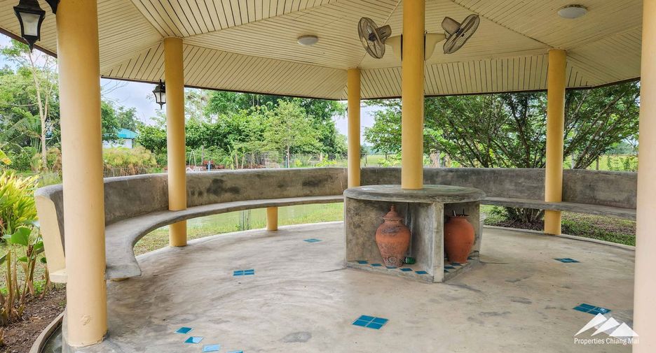 出售 4 卧室 独立屋 在 Doi Saket, Chiang Mai