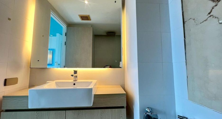 For sale 2 bedrooms condo in Bang Lamung, Chonburi
