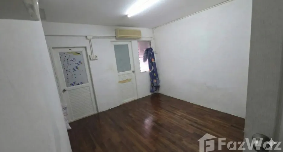 Продажа 2 спальни таунхаус в Хатъяй, Songkhla