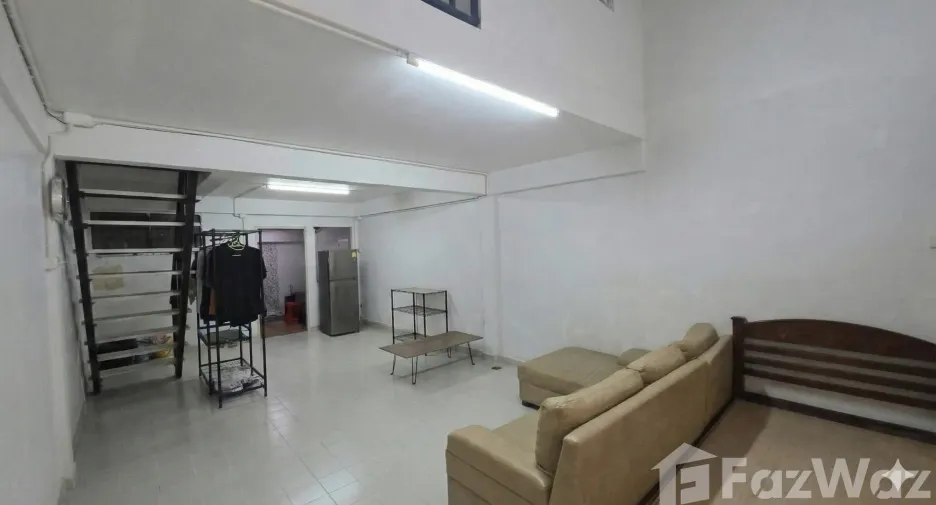 Продажа 2 спальни таунхаус в Хатъяй, Songkhla