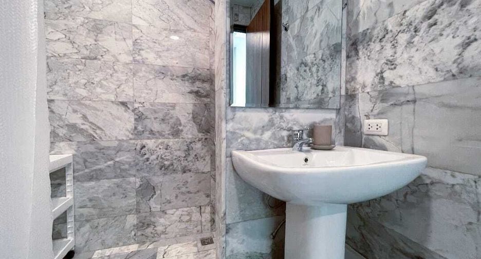 For sale 1 bed apartment in Mueang Phuket, Phuket