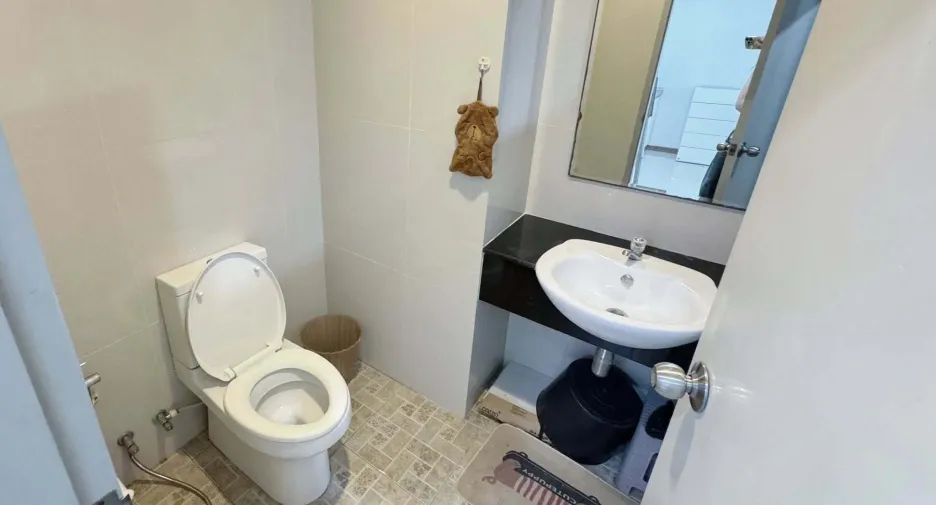 For rent 1 bed condo in Din Daeng, Bangkok