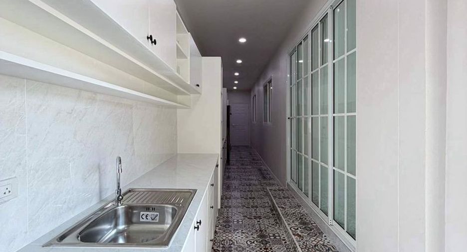Haus zum Kauf mit 3 Zimmer in Bang Lamung, Chonburi