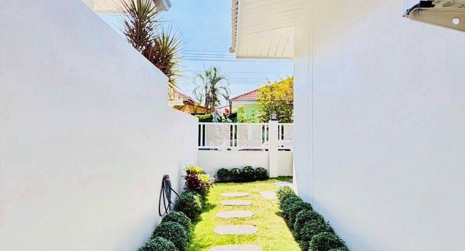 Haus zum Kauf mit 3 Zimmer in Bang Lamung, Chonburi