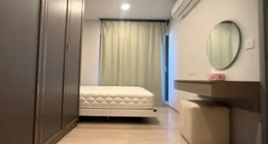 À louer 1 chambre condo à Phra Khanong, Bangkok