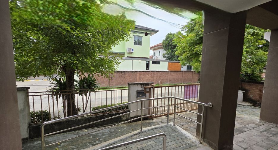 À vendre 3 chambres maison à Bang Phli, Samut Prakan