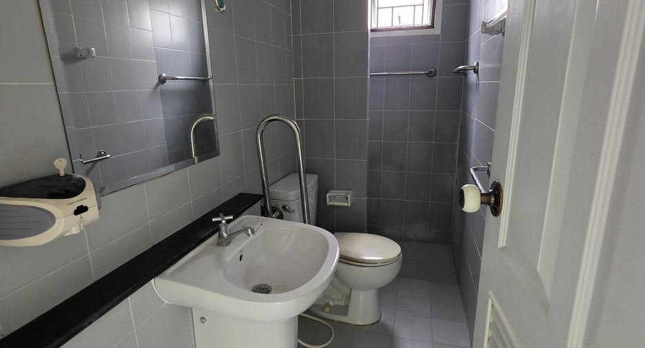 À vendre 3 chambres maison à Bang Phli, Samut Prakan