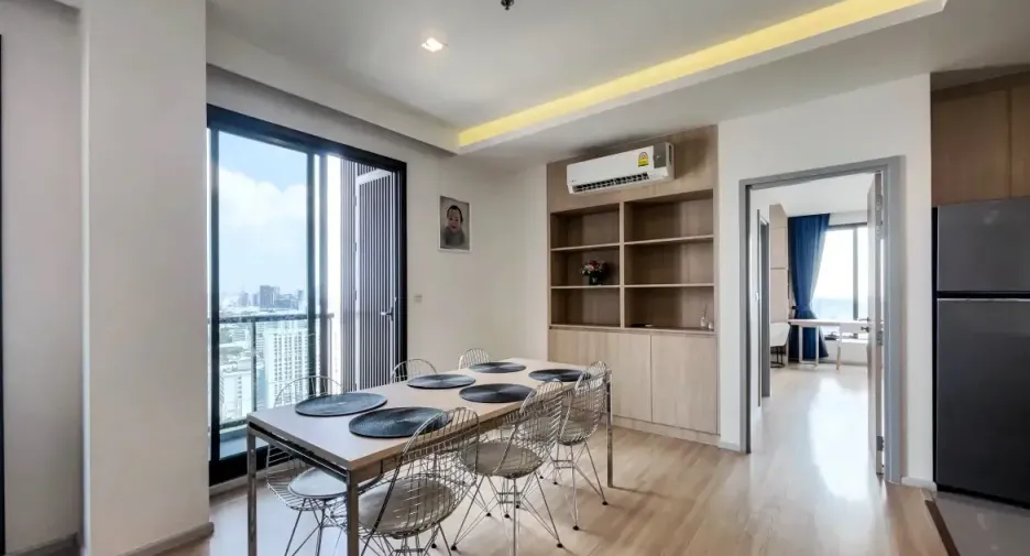 For sale 3 bedrooms condo in Phaya Thai, Bangkok