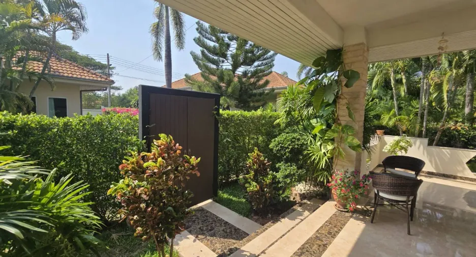 For rent 2 bedrooms house in Hua Hin, Prachuap Khiri Khan