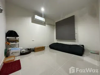 For sale 4 bedrooms townhouse in Phra Samut Chedi, Samut Prakan