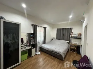 For sale 4 bedrooms townhouse in Phra Samut Chedi, Samut Prakan