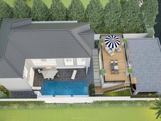 For sale 4 bedrooms house in Si Racha, Chonburi