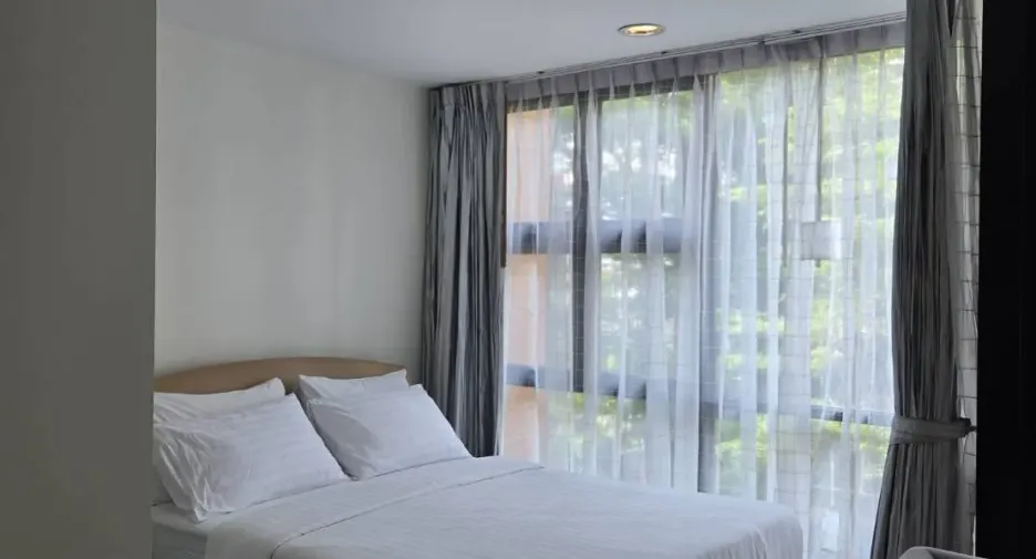 For rent studio condo in Watthana, Bangkok