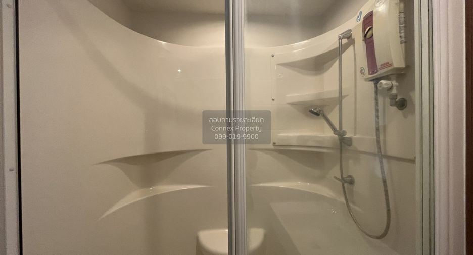 For rent 1 bed condo in Khlong San, Bangkok