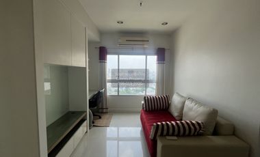 Condo en alquiler de 1 habitaciones en Khlong San, Bangkok
