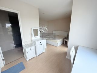 For rent 4 bedrooms townhouse in Bang Khen, Bangkok